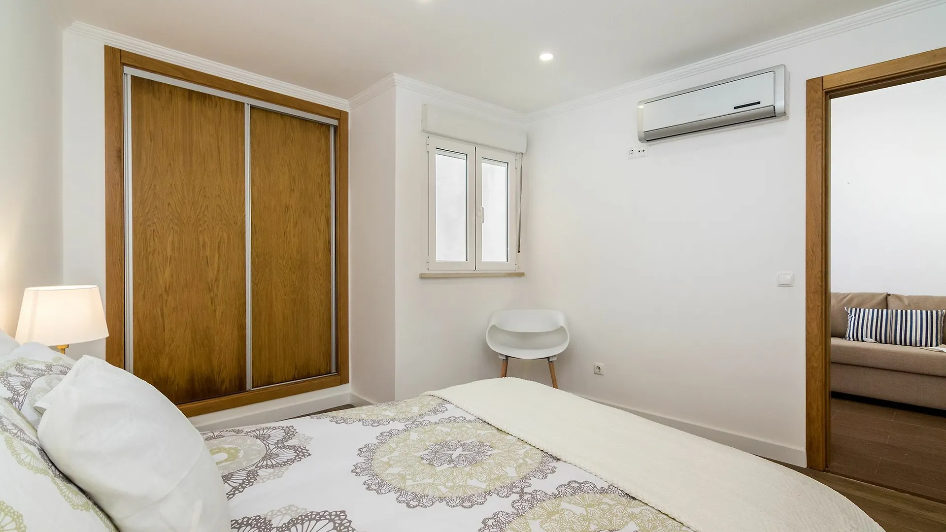 Alfama Deluxe Apartment By Whome Lisbon