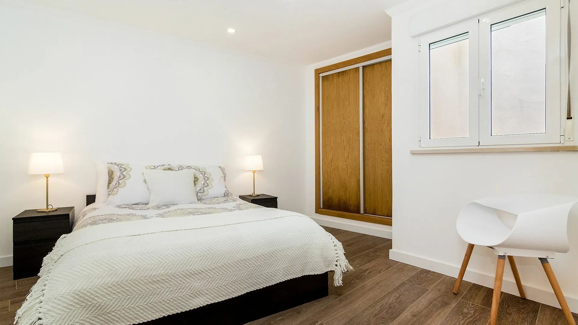 Alfama Deluxe Apartment By Whome Lisbon Portugal