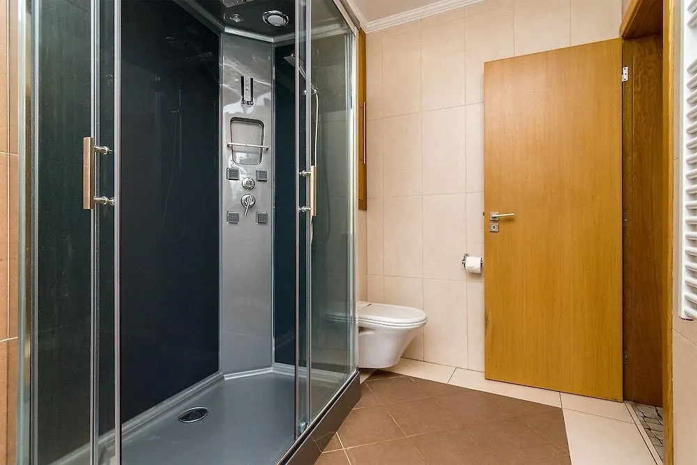 Alfama Deluxe Apartment By Whome Lisbon
